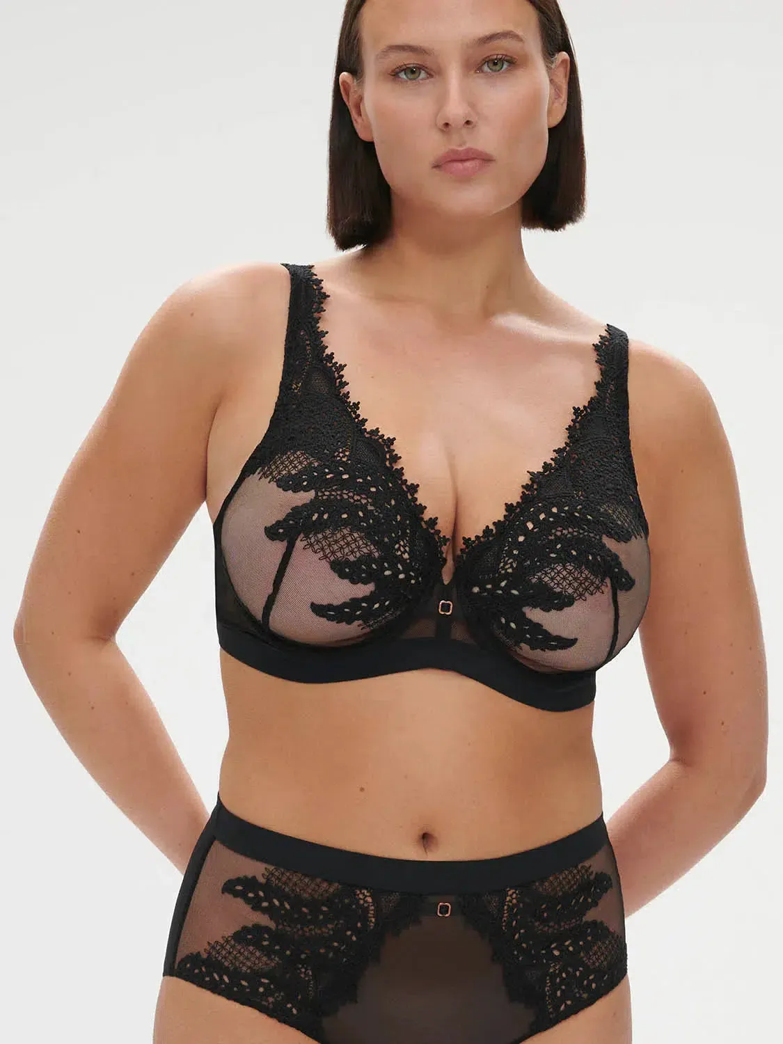 Black Mystic Underwire Plunge Bra