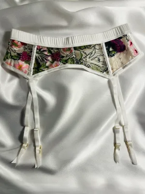 EMBROIDERED FLORAL GARTER BELT