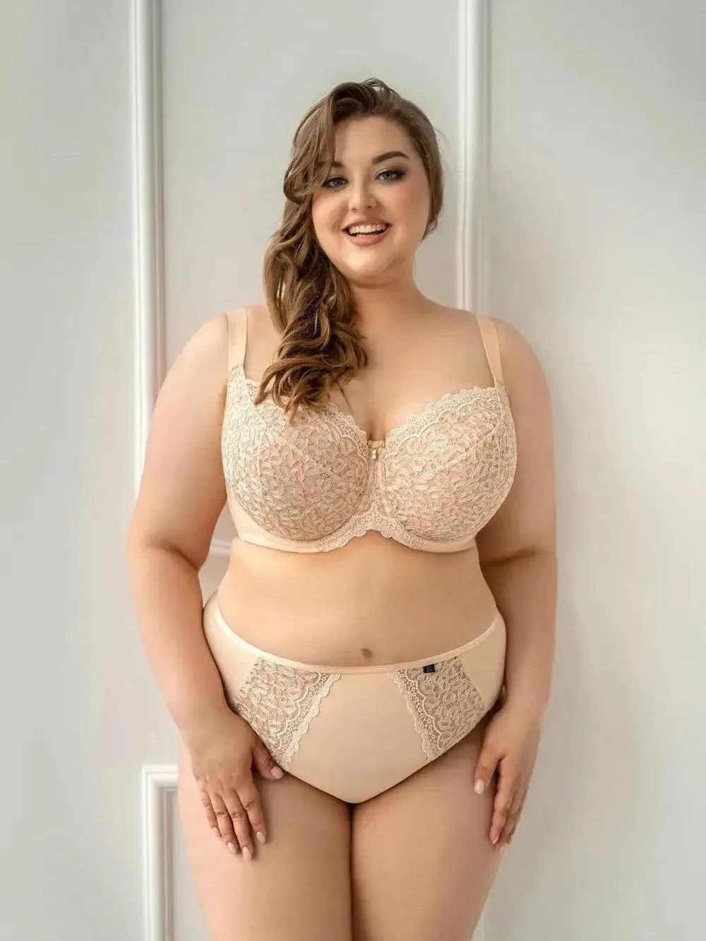 Nude Betty Soft Cup Bra in Bands 42 through 50