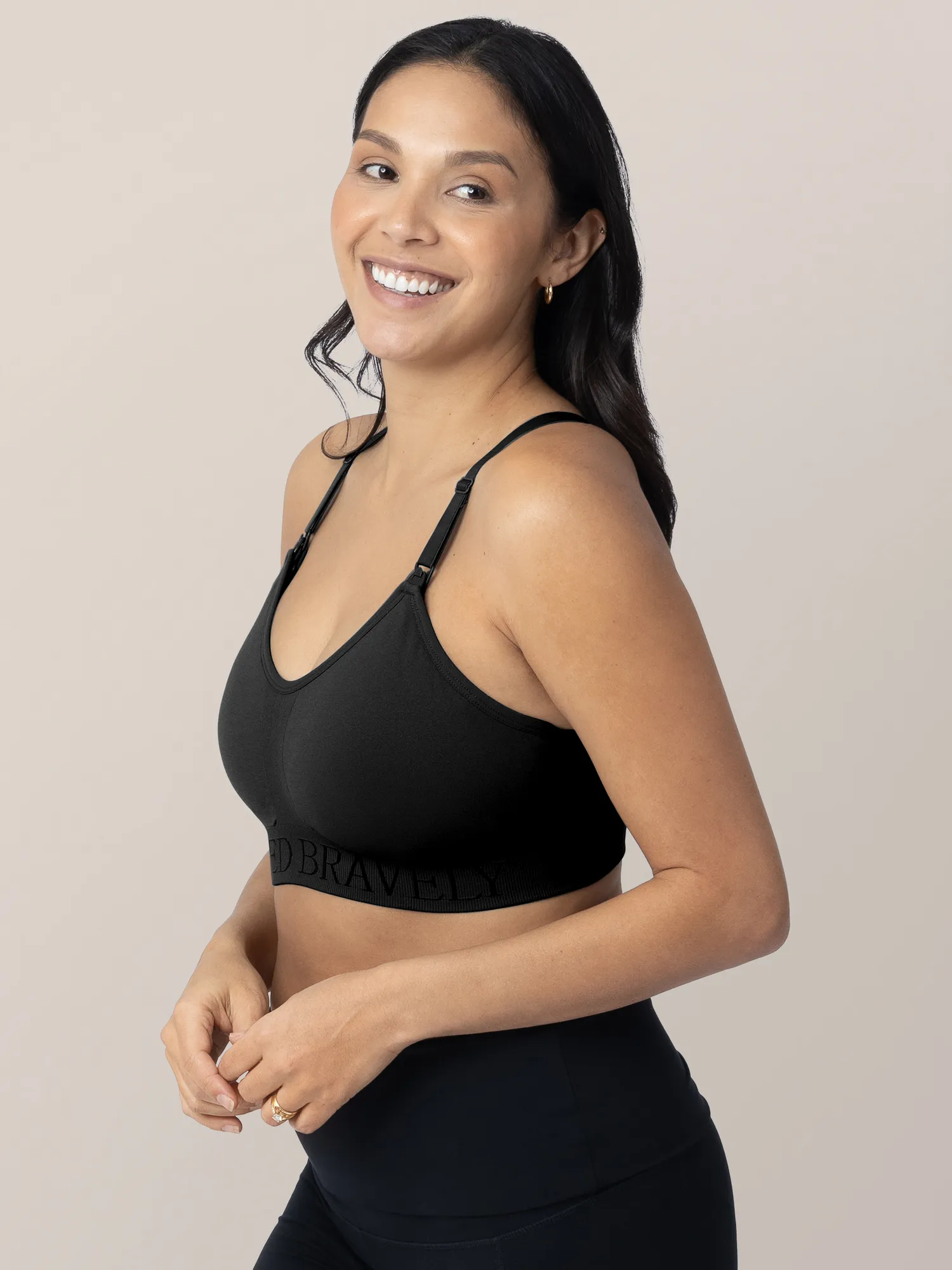 Sublime® Hands-Free Pumping & Nursing Sports Bra | Black