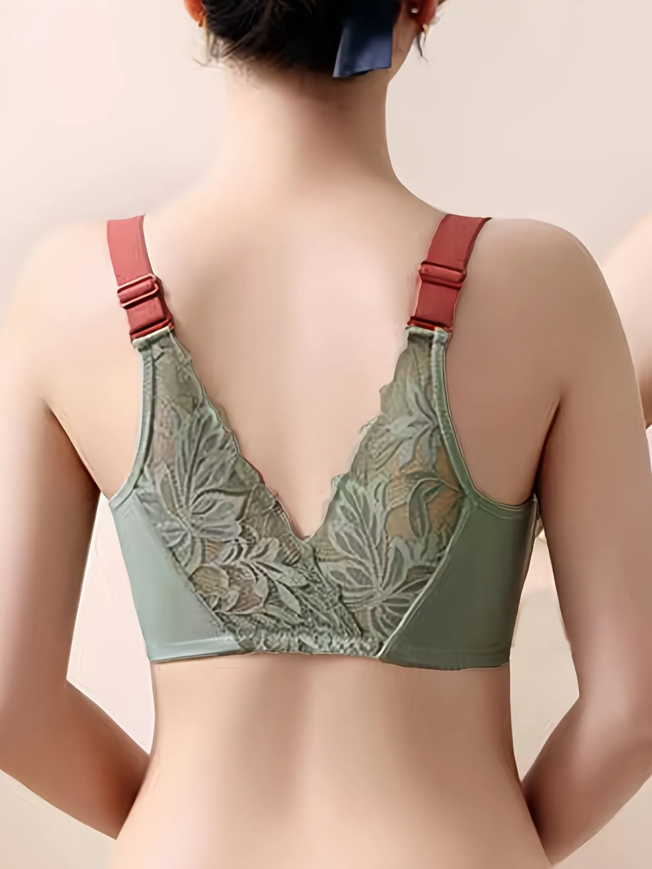 Ultimate Comfort Front Buckle Wireless Push Up Bra